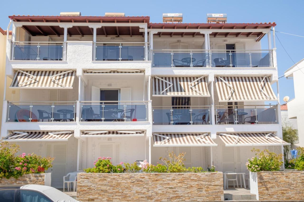Blue Senses Apartments Sarti Extérieur photo
